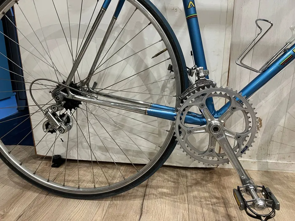 Clean bicycle drivetrain after professional service