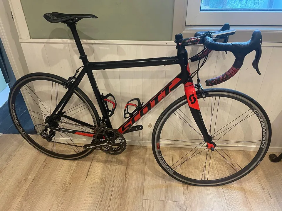 Professional bicycle workshop tools and components